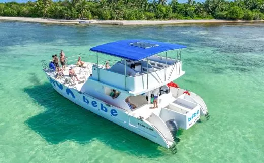 Catamaran Snorkeling & Party Boat