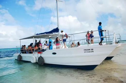 Catamaran Snorkeling & Party Boat Catamaran Snorkeling & Party Boat