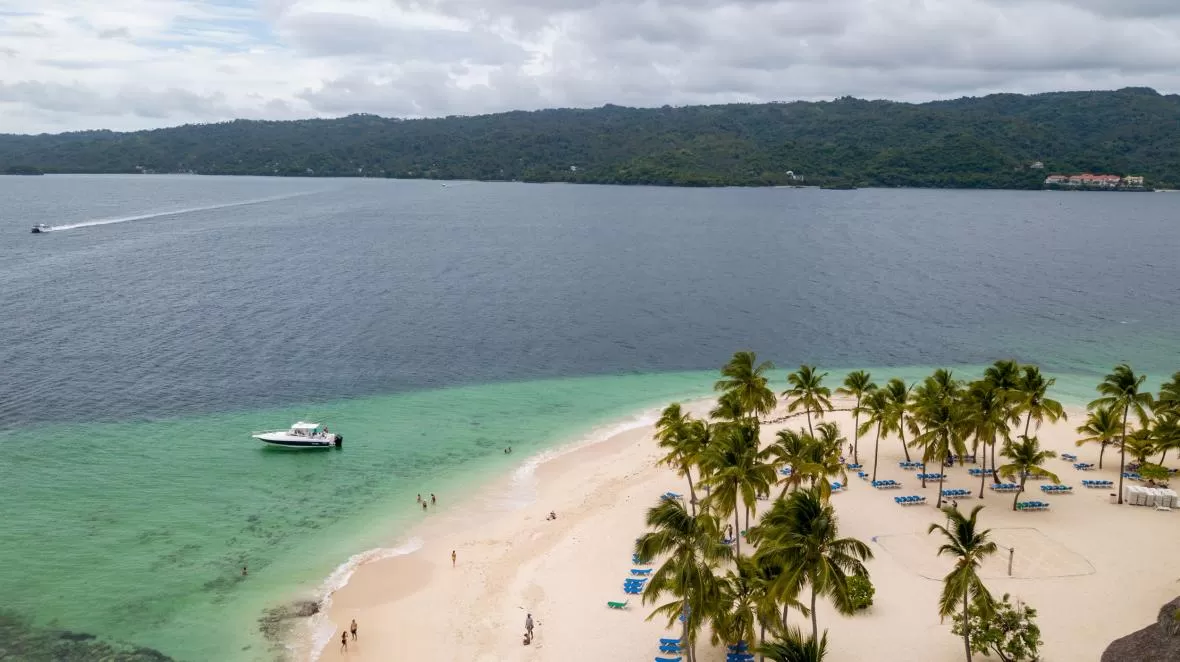 Excursión a Cayo Levantado (Isla Bacardí)