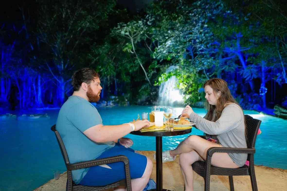 Río Sagrado de Noche + Cena Mar y Tierra