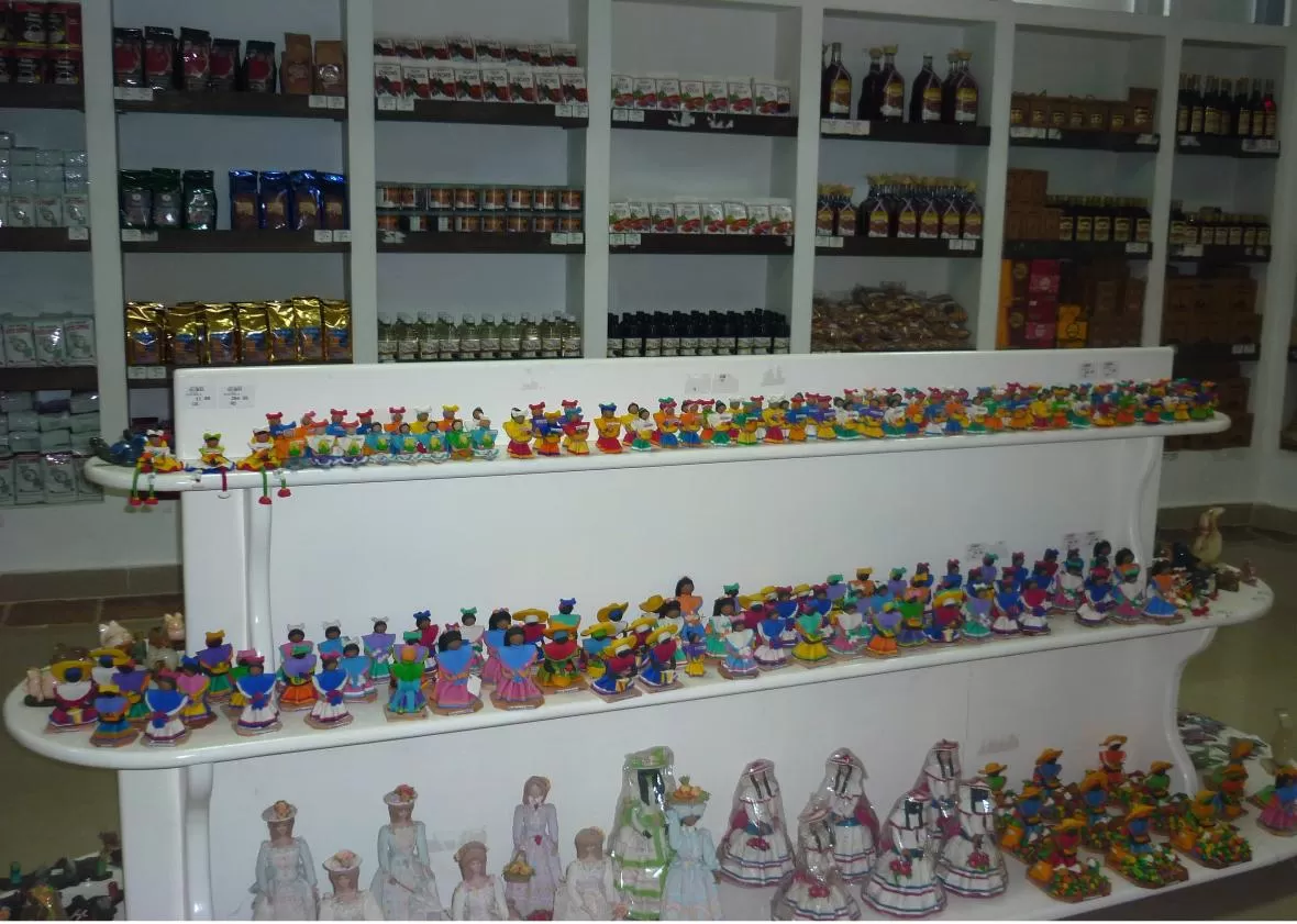 Shopping Tour in La Romana and Altos de Chavón