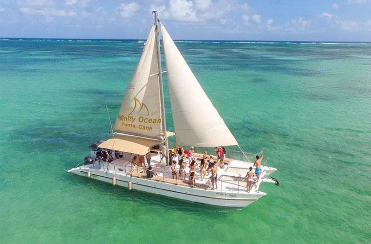 Infinity Ocean Party Boat Tour in Punta Cana