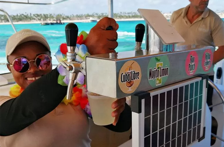 Infinity Ocean Party Boat Tour in Punta Cana