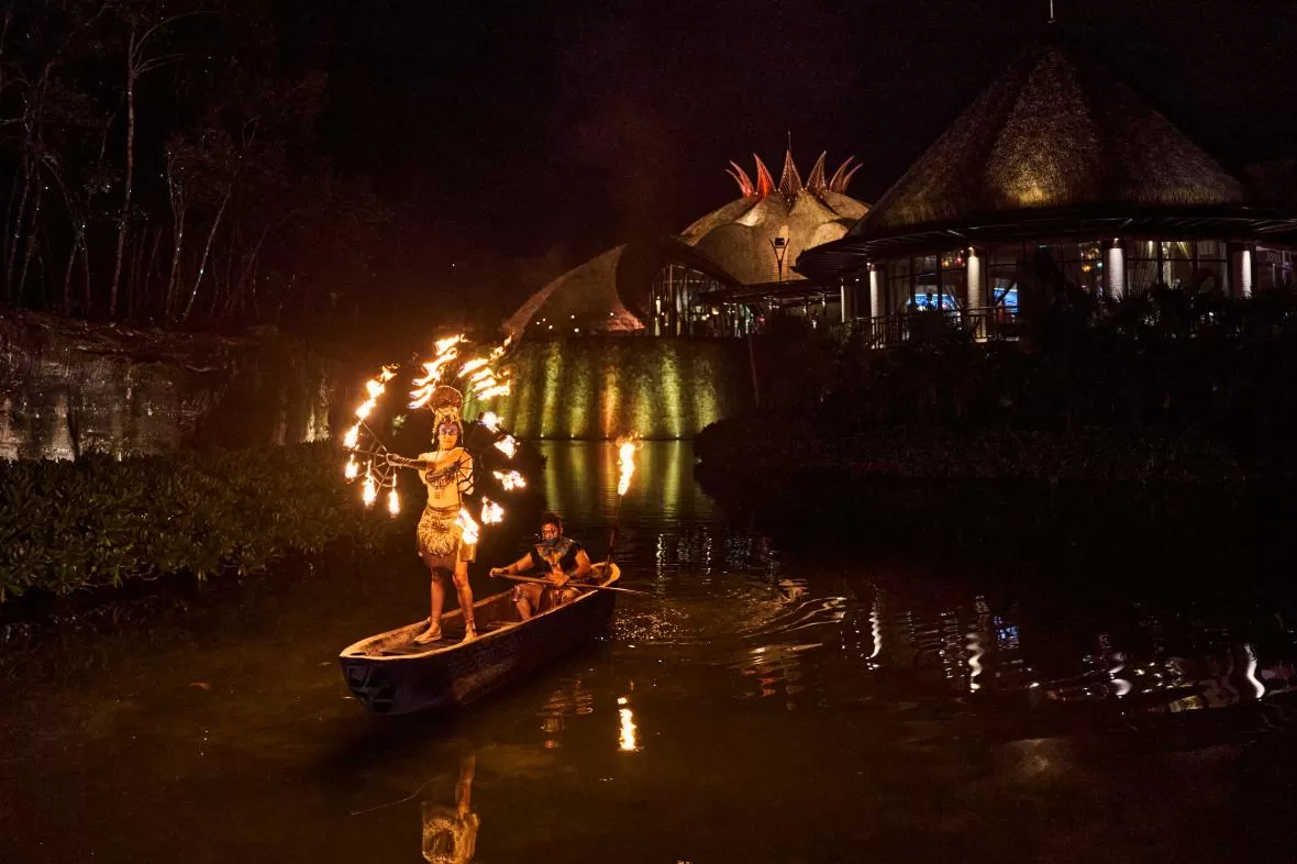 Cirque Du Soleil JOYÁ